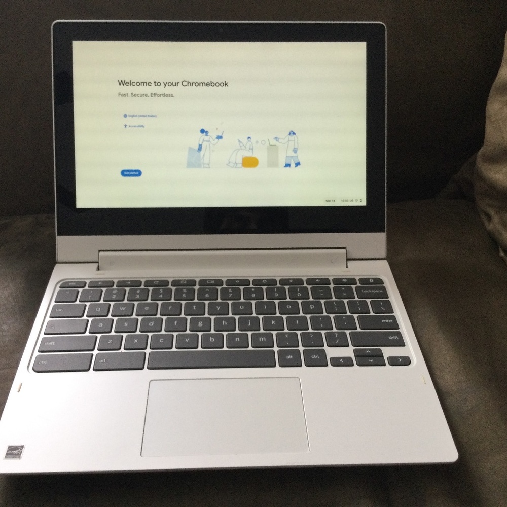 Lenovo c330 2in1 Chromebook